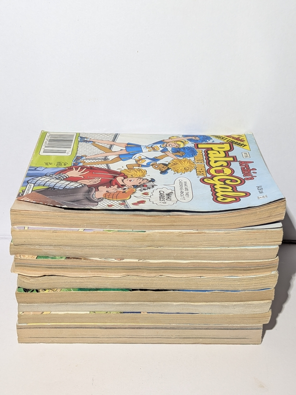 Vintage Archie Comics Double Digest Lot β Pals 'N Gals & Betty and Veronica - Picture 2 of 6
